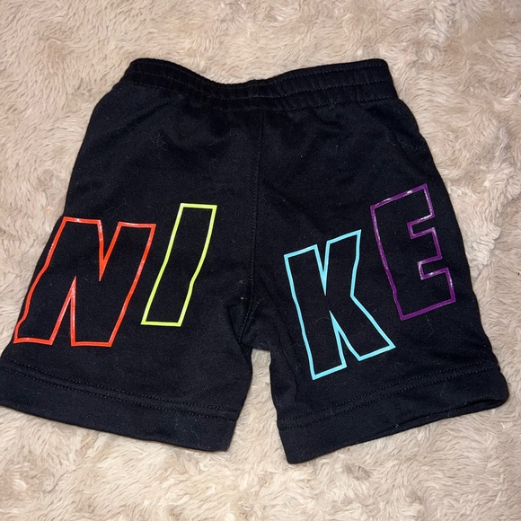 Nike Other - Nike shorts 2t